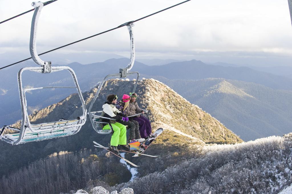 Chalet Apartments - Mt Buller Apartment Rentals Mount Buller Ngoại thất bức ảnh