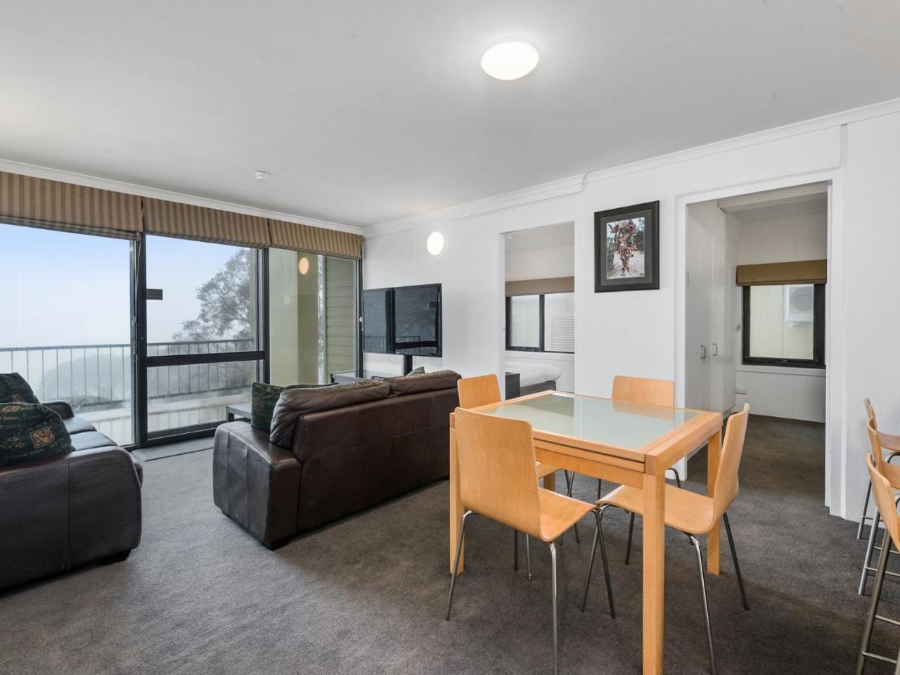 Chalet Apartments - Mt Buller Apartment Rentals Mount Buller Phòng bức ảnh